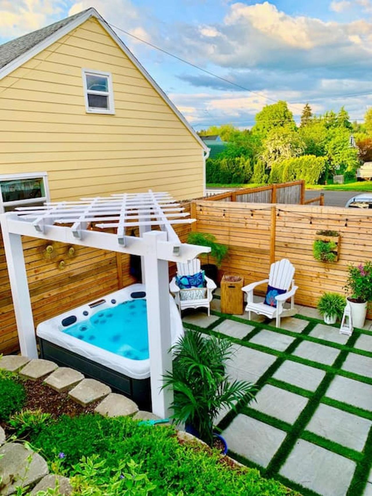 Private New Garden Apartment W Hot Tub Camas Exteriör bild